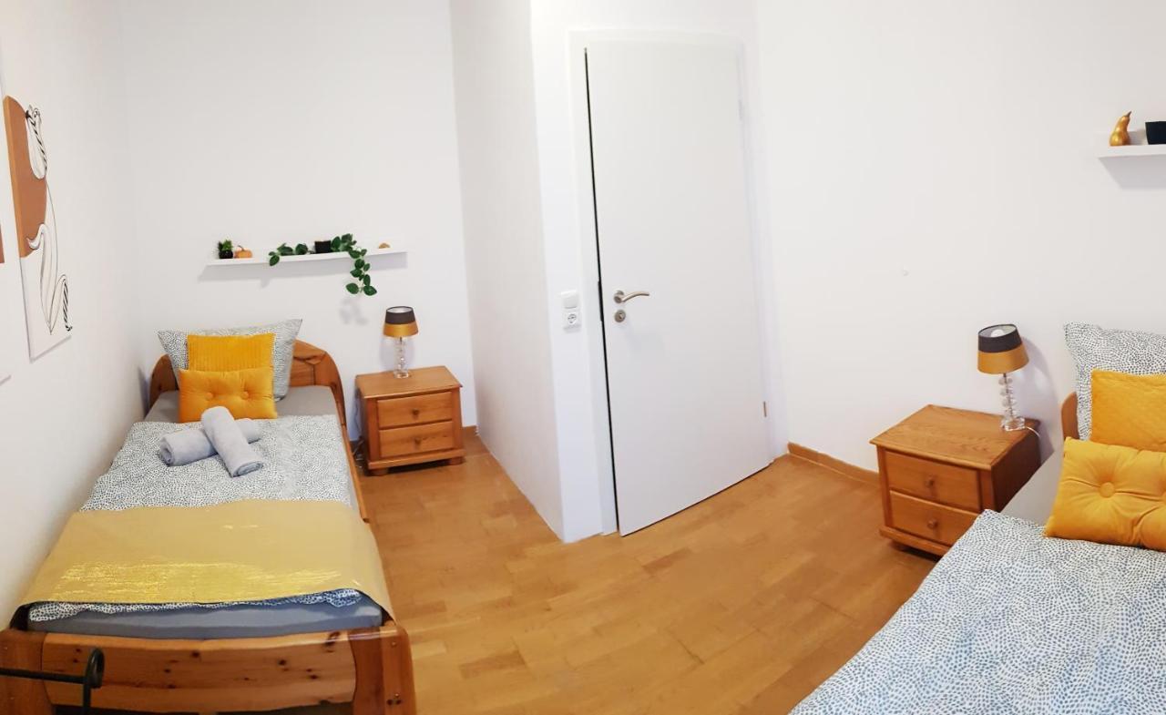 Elena Flat Tulpe Duisburg Zentrum Exterior foto